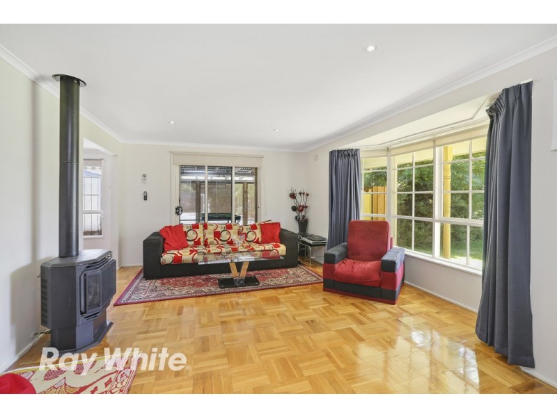 18 Oberon Drive, Belmont VIC 3216