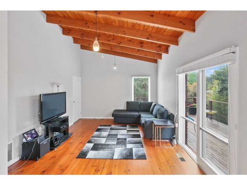 13 Turner Avenue, Lara VIC 3212