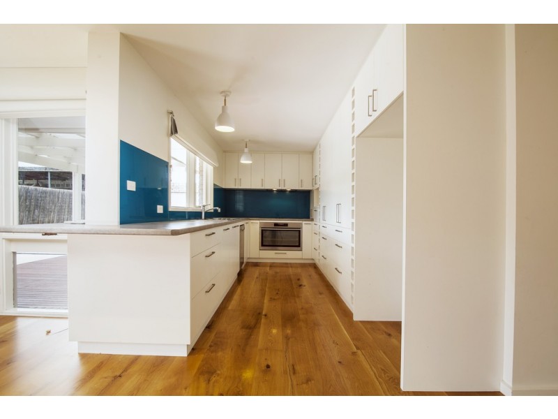 37 Stephenson Street, Lara VIC 3212