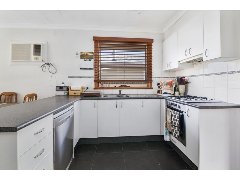 24 Rennie Street, Lara VIC 3212