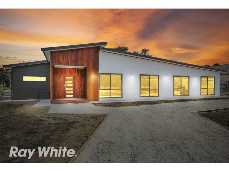 2/2134 Ballan Road, Anakie VIC 3221