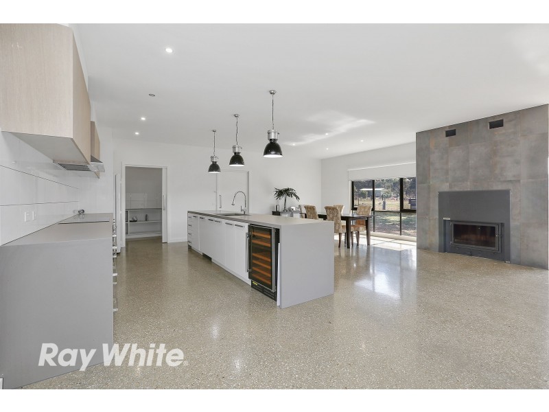 2/2134 Ballan Road, Anakie VIC 3221