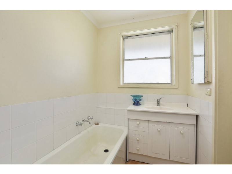 16 Cheshire Street, Corio VIC 3214