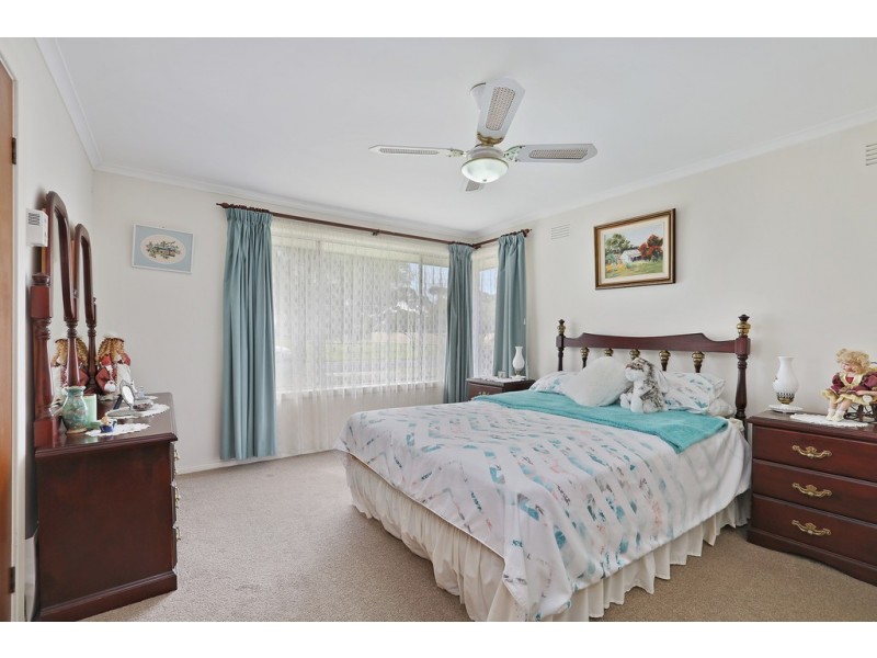 22 Brunel Close, Lara VIC 3212
