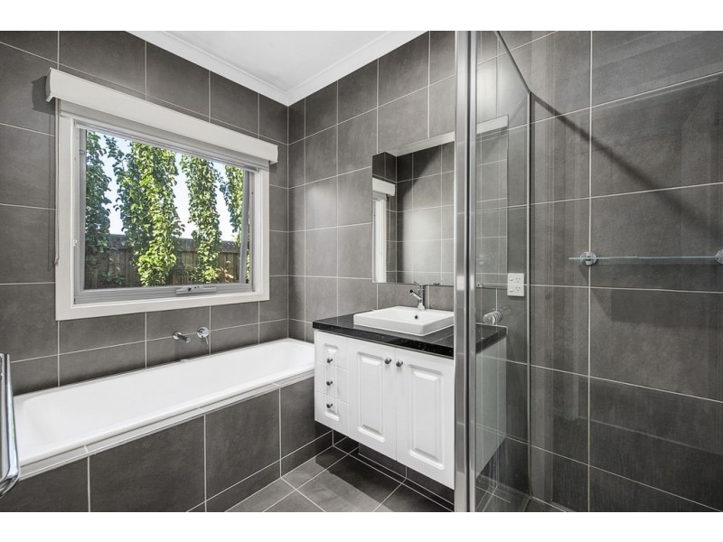 3 Merger Court, Lara VIC 3212