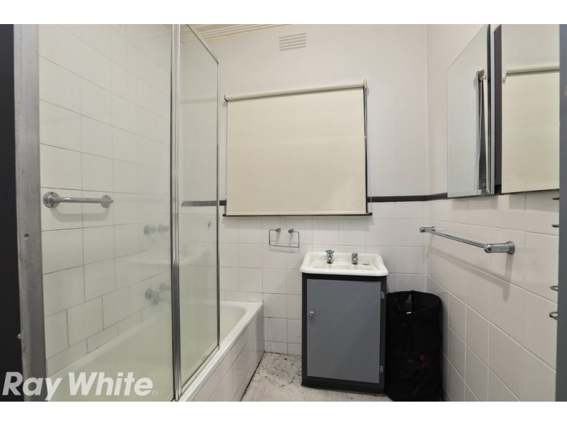 111 McClelland Avenue, Lara VIC 3212