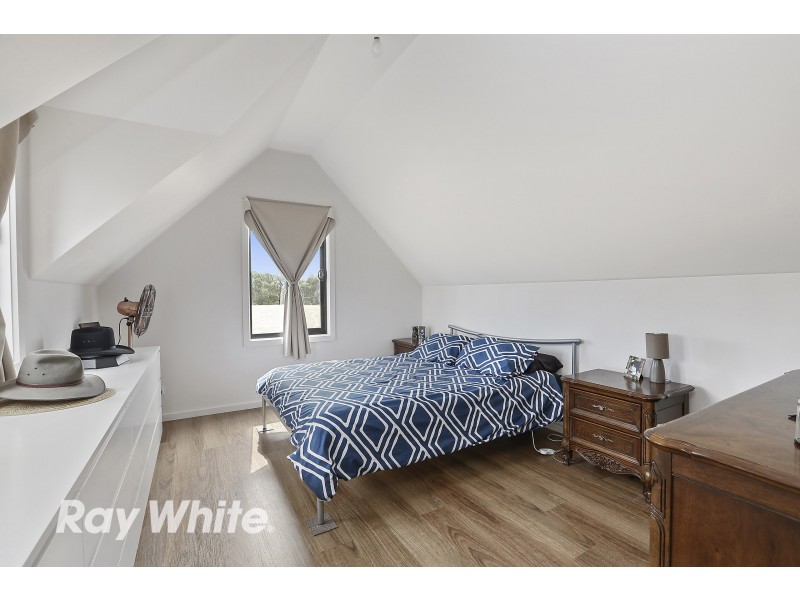 720-780 Clarkes Road, Anakie VIC 3221