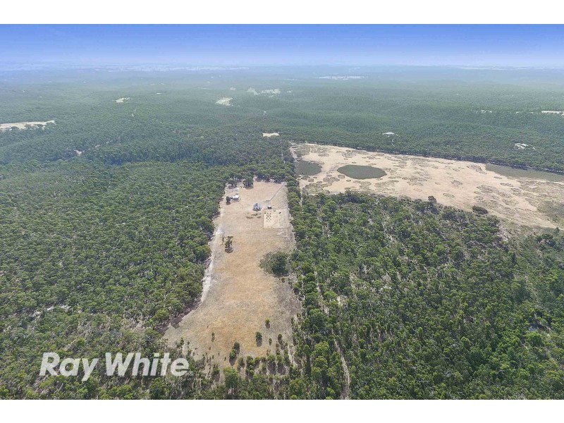 720-780 Clarkes Road, Anakie VIC 3221