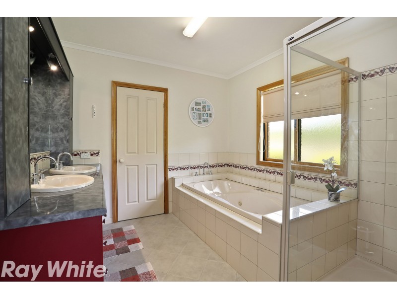 2440 Ballan Road, Anakie VIC 3221
