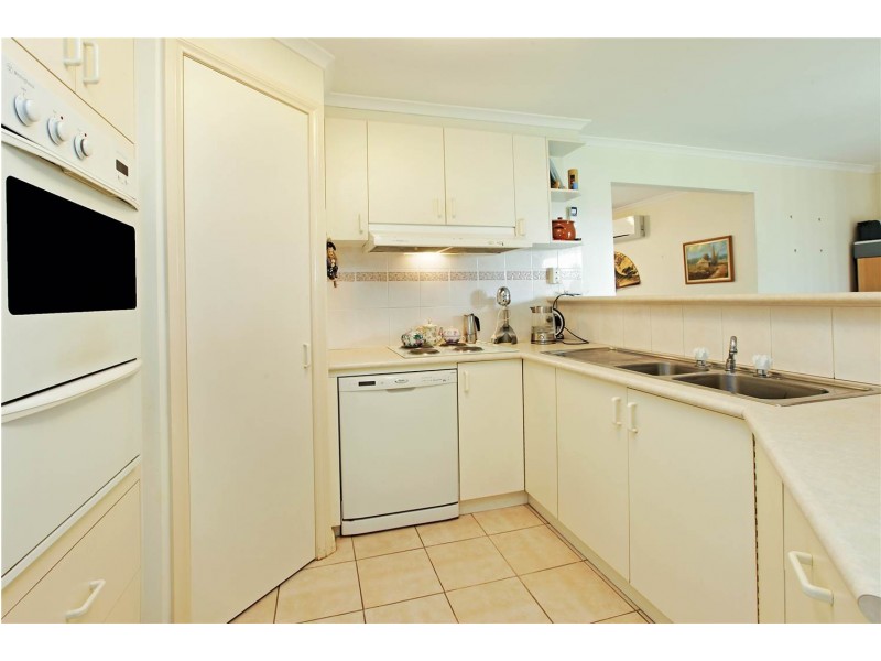 30 Sparrow Court, Lara VIC 3212