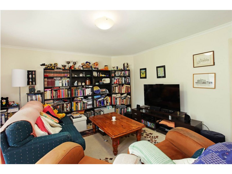 30 Sparrow Court, Lara VIC 3212