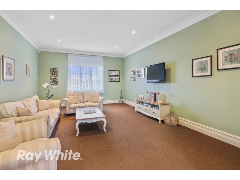 10 Robs Lane, Little River VIC 3211