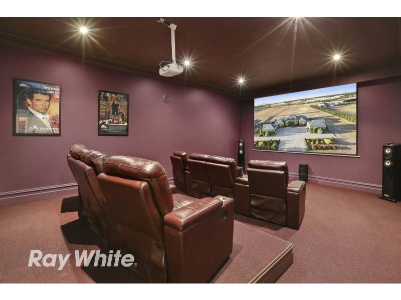 10 Robs Lane, Little River VIC 3211