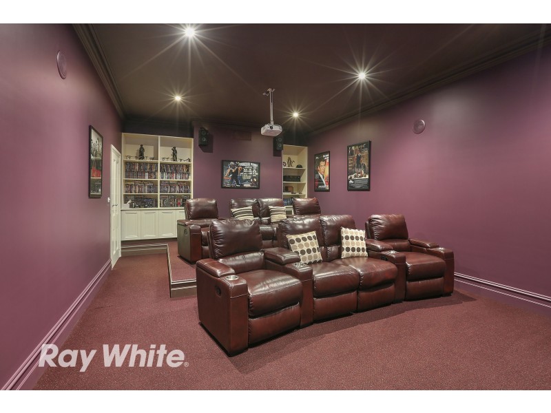 10 Robs Lane, Little River VIC 3211