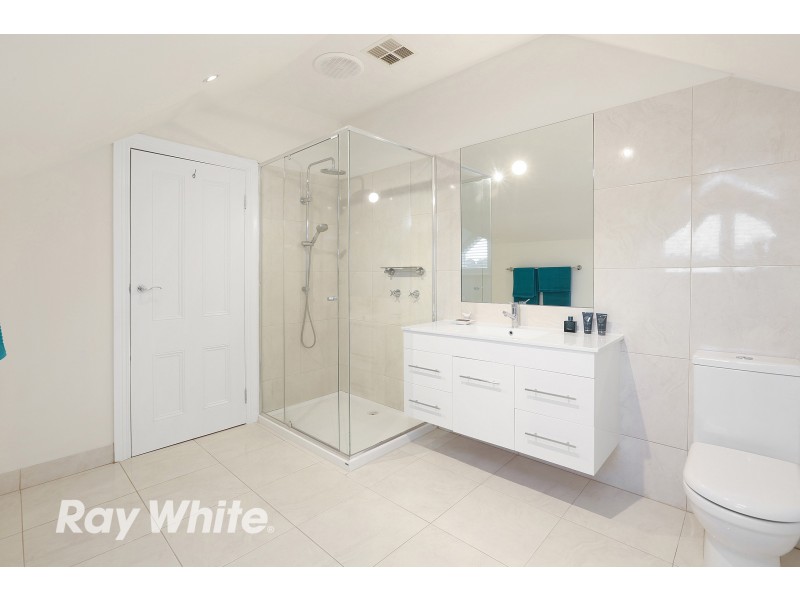 10 Robs Lane, Little River VIC 3211