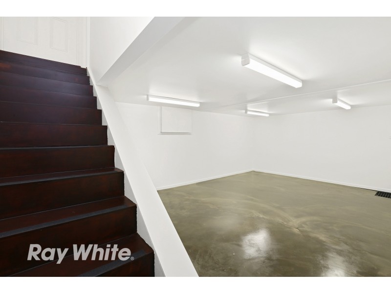 10 Robs Lane, Little River VIC 3211