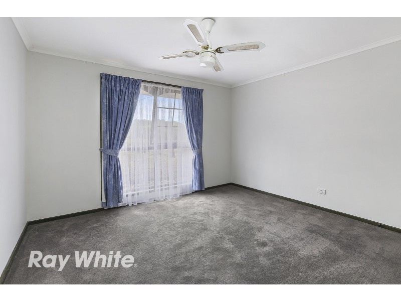 40 Coonawarra Drive, Lara VIC 3212