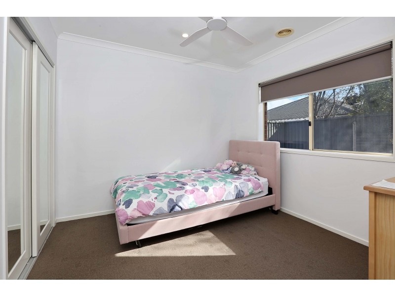 10 Moorhen Drive, Lara VIC 3212