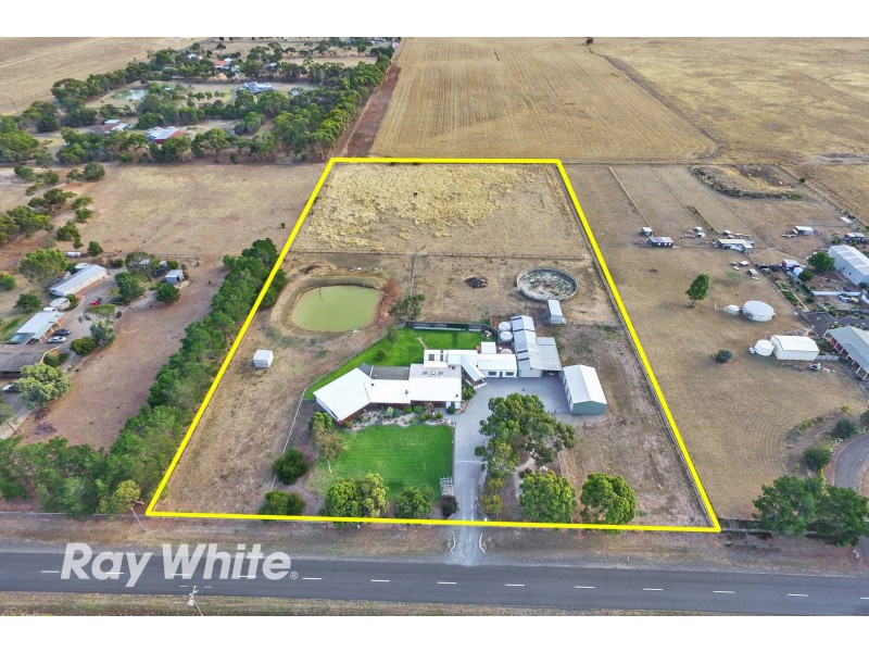 430 Branch Road, Lara VIC 3212