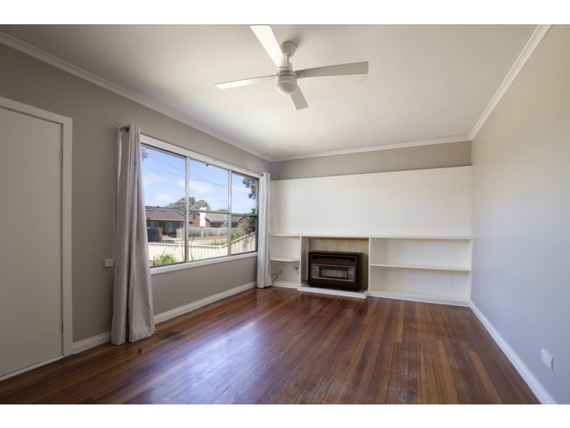 14 Canadian Parade, Corio VIC 3214