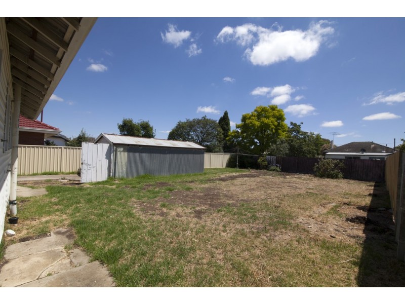 14 Canadian Parade, Corio VIC 3214