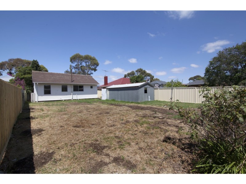 14 Canadian Parade, Corio VIC 3214