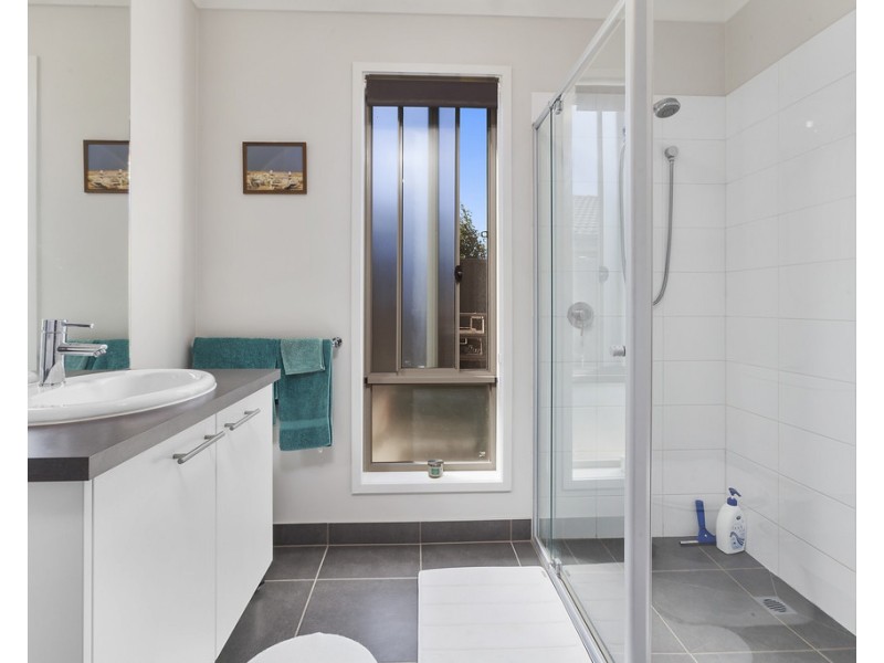 11 Cygnet Court, Lara VIC 3212