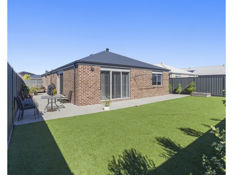 11 Cygnet Court, Lara VIC 3212