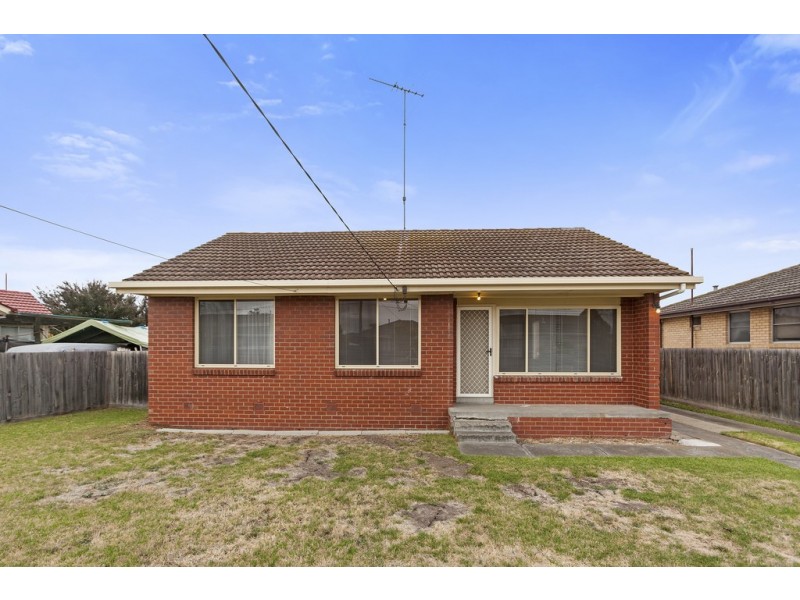 2 Maine Court, Corio VIC 3214