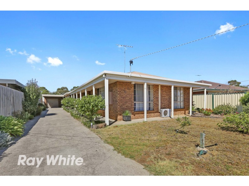 30 Henderson Drive, Lara VIC 3212