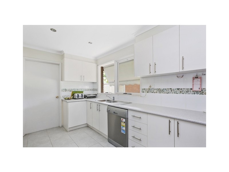 15 Upton Court, Lara VIC 3212