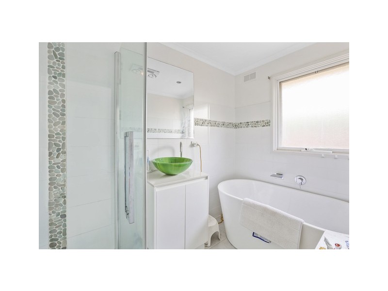 15 Upton Court, Lara VIC 3212