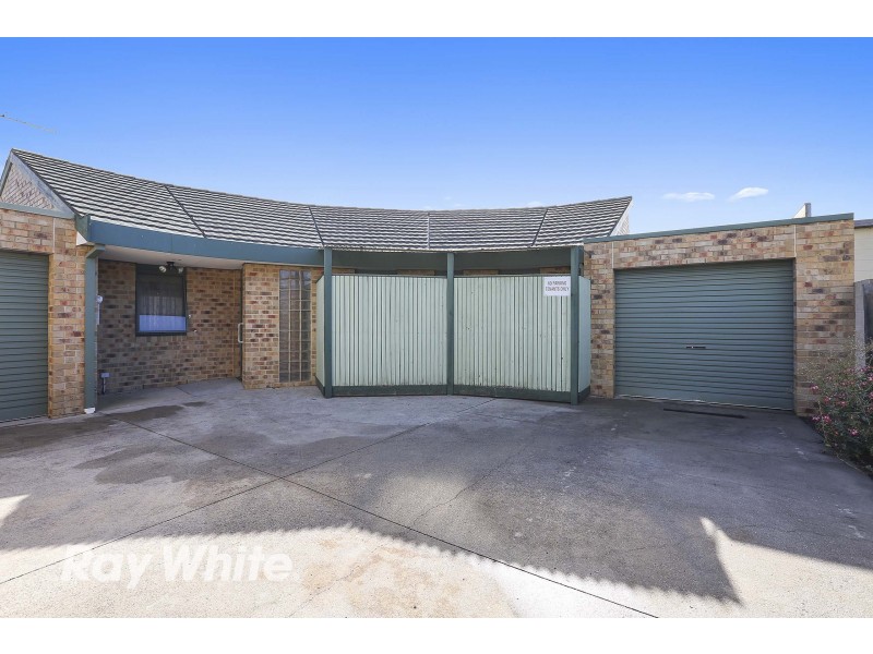 2/17 Merlin Crescent, Corio VIC 3214