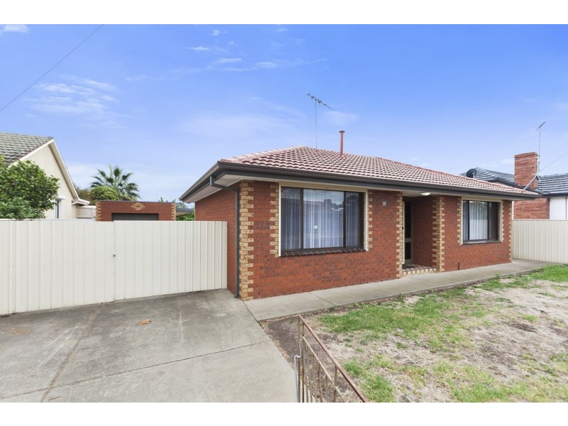 20 Canadian Parade, Corio VIC 3214