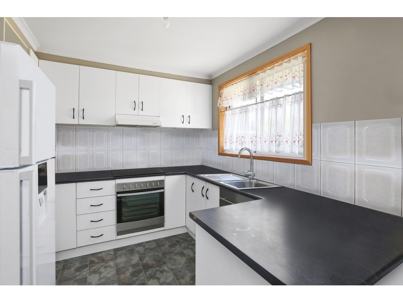 11 Kalinga Street, Norlane VIC 3214