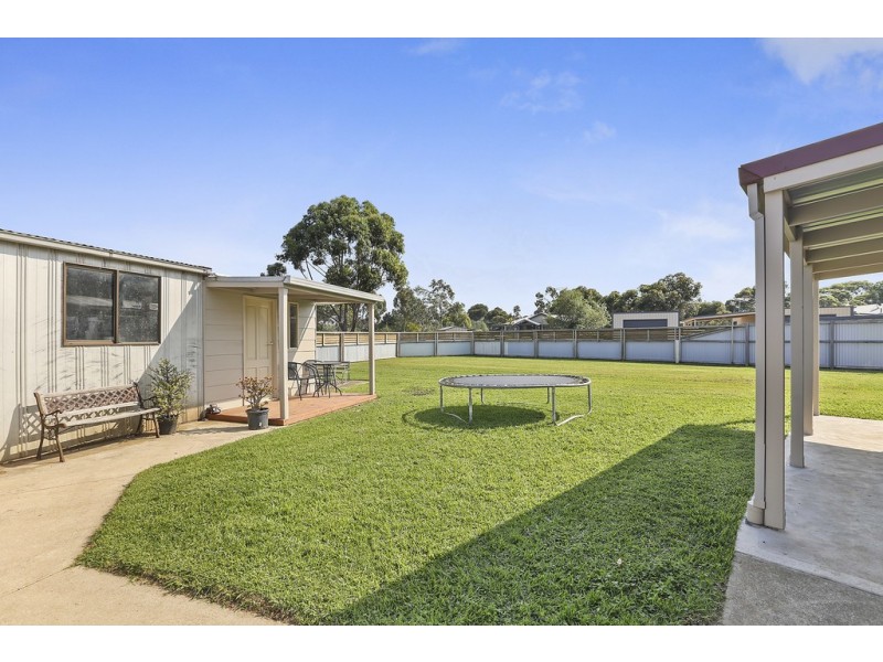 14 McLeans Road, Little River VIC 3211