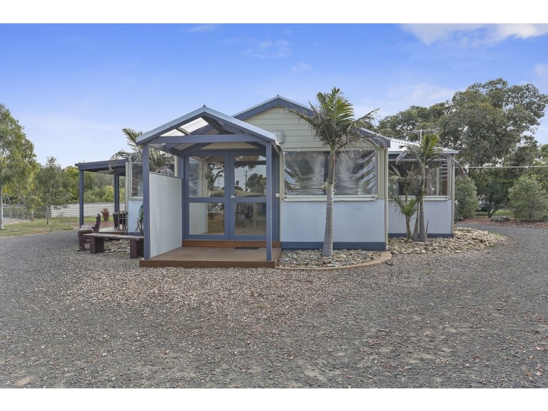 14 McLeans Road, Little River VIC 3211