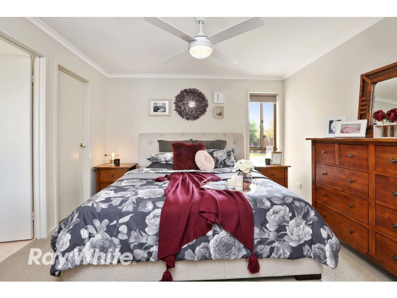 16 Leonora Court, Corio VIC 3214