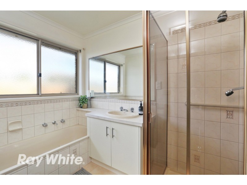 16 Leonora Court, Corio VIC 3214