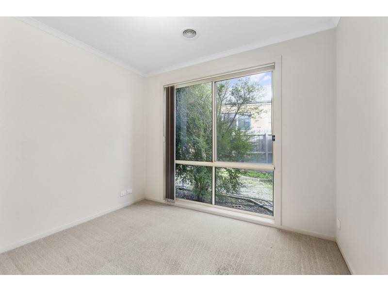 23 Greenleaf Drive, Lara VIC 3212