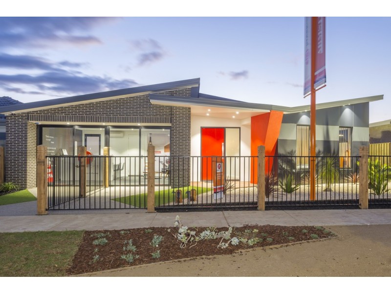 25 Native Avenue, Mount Duneed VIC 3216