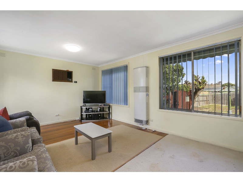 39 Carmarthen Drive, Corio VIC 3214