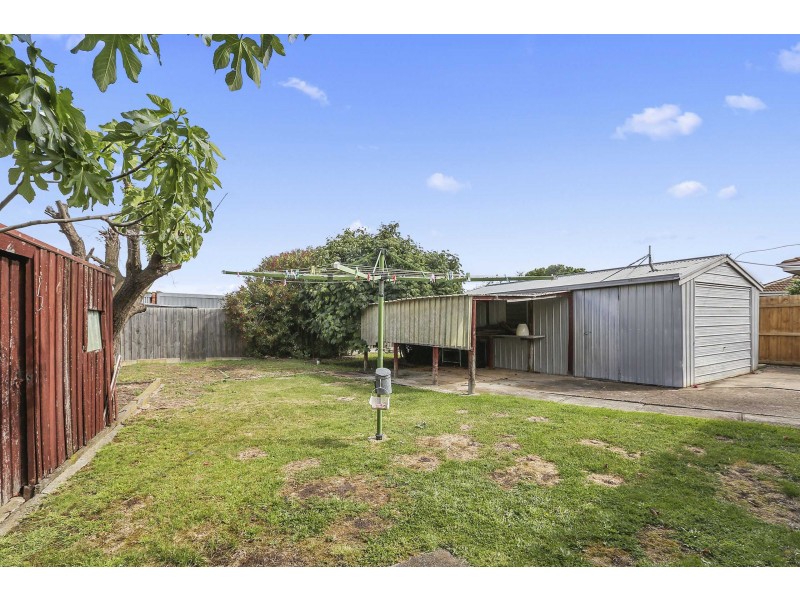 39 Carmarthen Drive, Corio VIC 3214