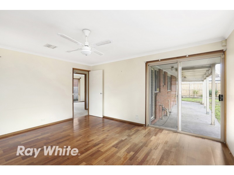7 Dunmow Crescent, Hamlyn Heights VIC 3215