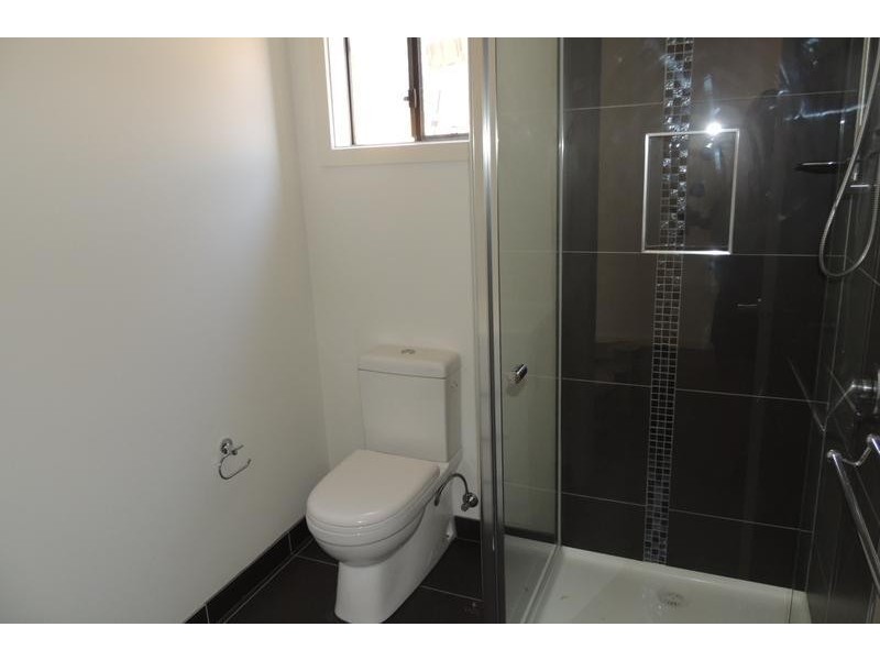 2/38 Alkira Avenue, Norlane VIC 3214