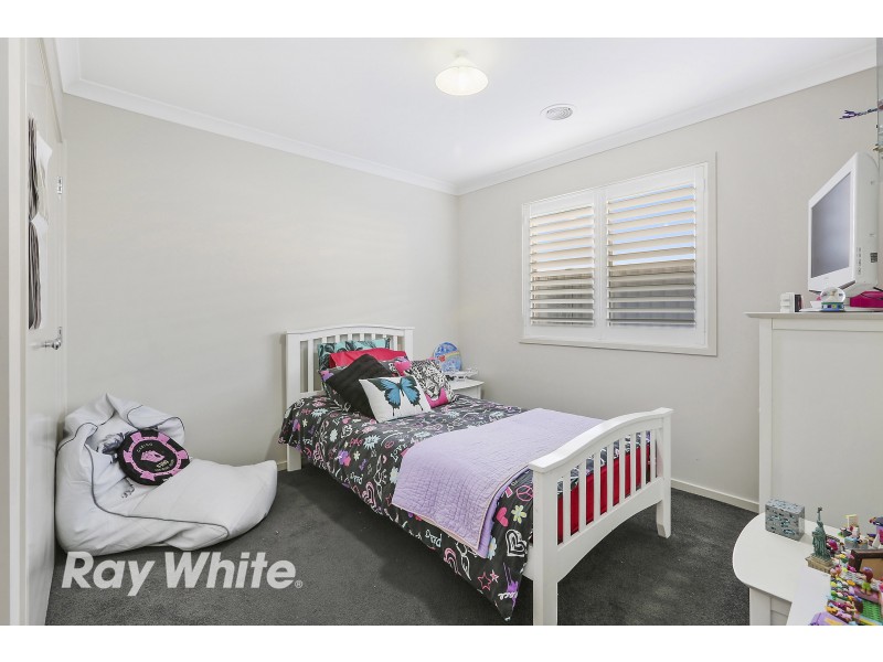 73 Eastlakes Boulevard, Lara VIC 3212