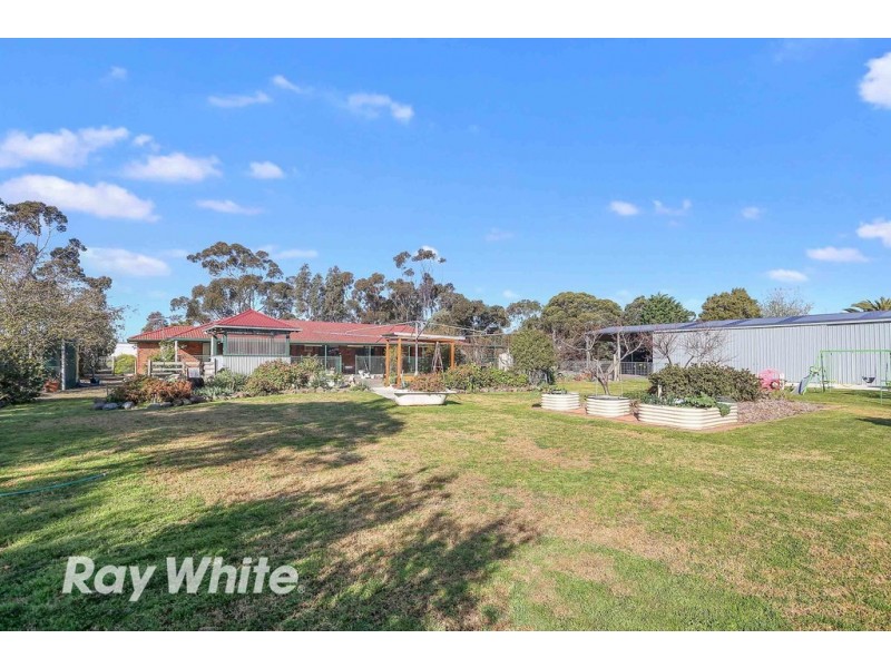 34 Rothwell Road, Little River VIC 3211