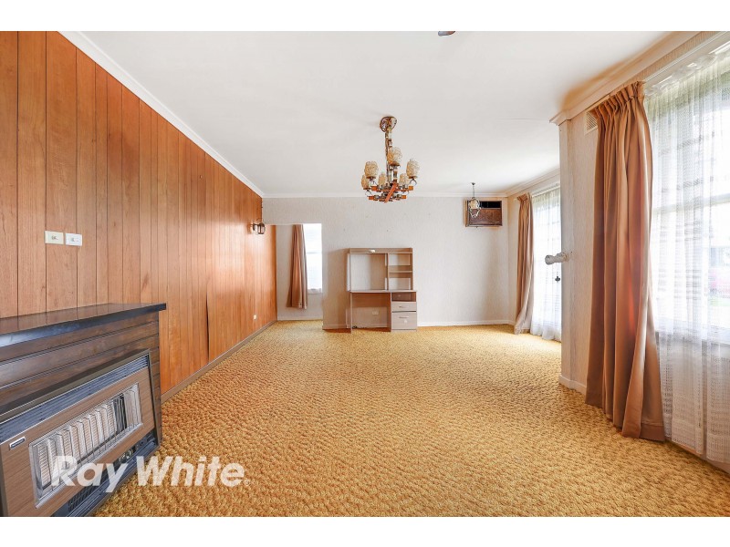 82 Eagle Parade, Norlane VIC 3214