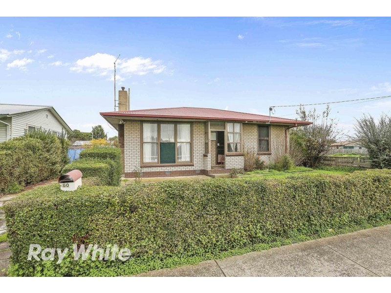 60 Swallow Crescent, Norlane VIC 3214