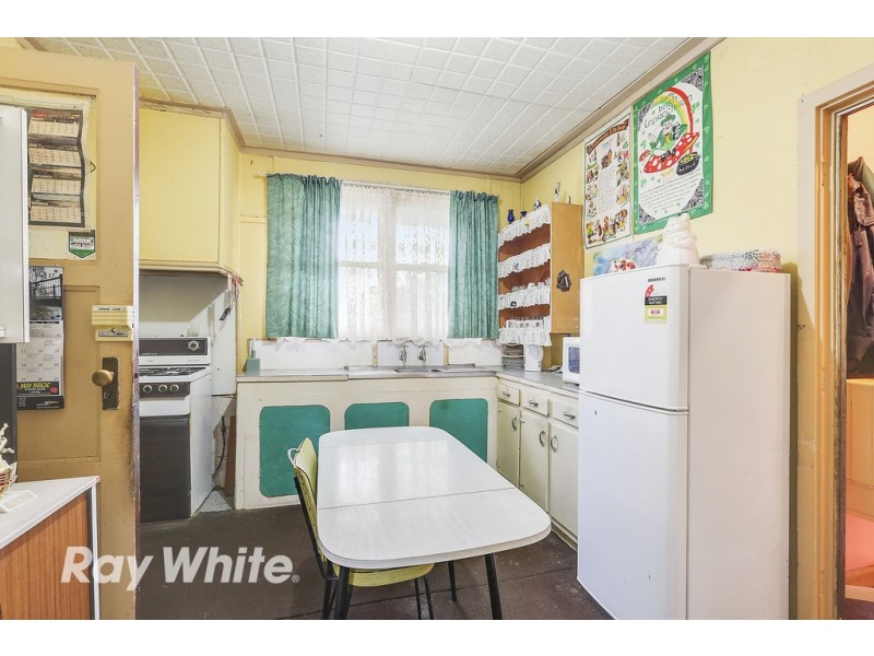 60 Swallow Crescent, Norlane VIC 3214